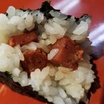 おにぎりぼんご - まぐろ角煮。