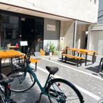 KokoFLAT cafe Hommachi - 外観