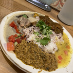 スパイスカレーまるせ - 3種あいがけ¥1250