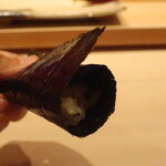 鮨 しみづ - 炊き立てのシャリと山葵の巻物