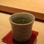 鮨 しみづ - 熱い緑茶