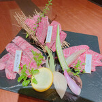 炭火焼肉 Bistro 山城牛 - 