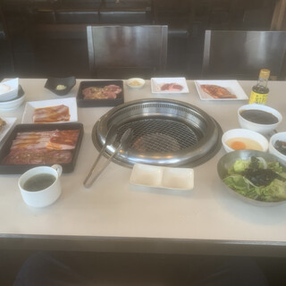 綱島駅でランチに使える焼肉 ランキング 食べログ