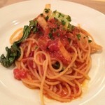 タボーラ タパス - ランチ@900 ベーコンとかぶとちんげん菜のパスタ(トマトソース)