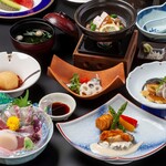 和食処 四季亭 - 料理写真:季節の会席料理（一例）