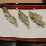 てんぷら 近藤 - アスパラ　オーストラリア産