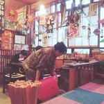 こいさん - 店内