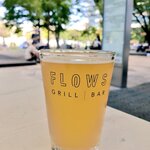 FLOWS GRILL|BAR - 東京ホワイト（1/2パイント）