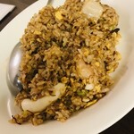 中國食彩 アオヤマ - エビ、ホタテ、イカのＸＯ醤風味の炒飯