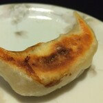 中華料理 鳳凰 - 最後の1個。名残惜しいなぁー。