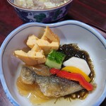 お食事処ごはんまえ - 酢の物盛り合わせ