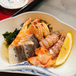 ちから寿し - 酢の物盛り合わせとシャコ