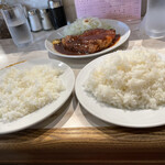 ニューとん助 - 