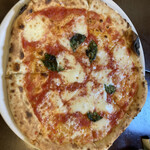 トラットリア エ ピッツェリア アミーチ - 