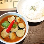 五○堂 - インドカレー(なすチキン)