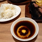 クラフトビールと肉が旨いカフェ Queen of Meat's - 