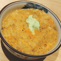すし岩瀬 - ウニご飯。函館のキタムラサキウニと塩水のバフンウニを煮切りで混ぜ混ぜ