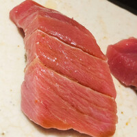 すし岩瀬 - 大間の一本釣りの黒鮪です
