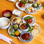 ひなたのさくら - さくらプレートランチ。一つ一つがとっても美味しいですよ。