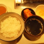 盛楼閣 - 並定食