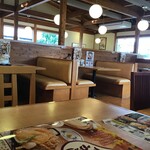 久兵衛屋 - 店内はゆったり(2021.9.5)