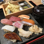 Sushi Sake Sakana Sugitama - 天ぷら寿司定食（上）タネを乗せただけ丸分かりがウケたw