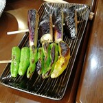 串焼き 巴 - 焼き茄子とししとう焼き