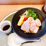 中華そば 深緑 - 夏季限定  マイヤーレモンの冷やし中華　@1,100