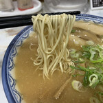 元祖赤のれん雄ちゃんラーメン - 細平打ち麺