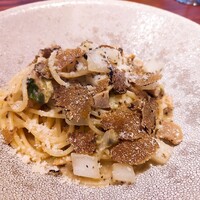 ダ ゴトウ - ⚫パスタ「信玄鶏と白菜のスパゲッティ  トリュフの香り」