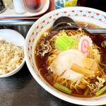 ５０番 - 醤油ラーメン＆ミニチャーハン700円