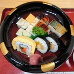 松寿し 家族亭 - 令和3年10月
            大阪すし 1040円