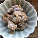 カフェアンドショップ ロータスランド - 2021/10/03
      お得なモーニングセット C Set 390円
      ごはん、生卵、納豆、醤油麹、味噌汁、漬物、ドリンク