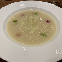 カントニーズ 燕 - 