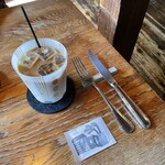 イロドリ - アイスカフェオレ650円