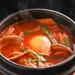 京焼肉 ききょう - 京豆腐と浅蜊のスンドゥブチゲ 浅蜊のブイヤベースが良く効いた コク辛なスープ。