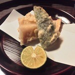 河文 - 白身魚とピーマン?の揚げ物