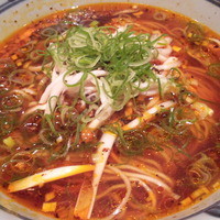 中国料理 神戸壺中天 - 黒胡椒酸辣湯麺