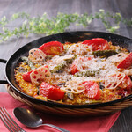 Vegetable and cheese paella M
