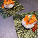 2 pieces of hand-rolled sea urchin