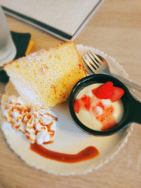 カフェバー メイ（CafeBar May） - 錦岡（カフェ）の写真