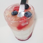 パティスリーマサ - ・「マスカルポーネパンナコッタと桃ゼリー(¥540)」