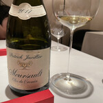 エクアトゥール - ムルソー産の白ワイン Clos du Cromin 2011