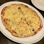Pizza＆イタリアンレストラン NICOLA - NICOLA特製ミックスピザ