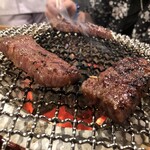 炭火焼肉ホルモン うらら - 