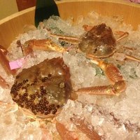 かに道楽 新宿本店 - 松葉ガニの夫婦。いただきます。。