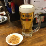 大衆寿司酒場こがね - 生ビール540円→270円とお通し200円