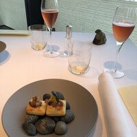 ベージュ アラン・デュカス 東京 - 