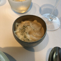 ベージュ アラン・デュカス 東京 - 