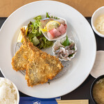 ザ・フィッシュ - 2021.10 アジフライお刺身セット（1,650円）